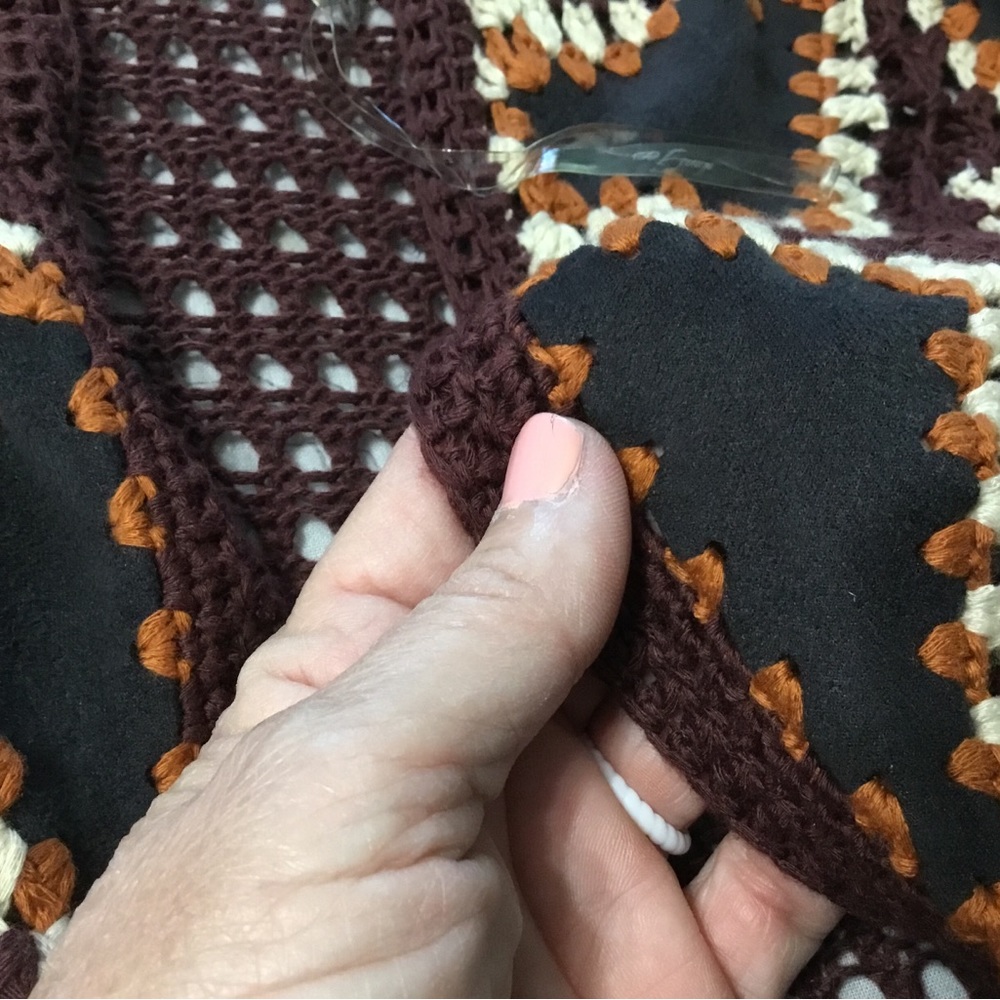 Umgee Long Crochet Cardigan Size M - Picture 14 of 14